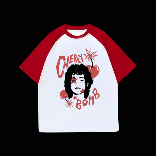 Beyaz Unisex Kırmızı Reglan Cherry Bomb T-Shirt
